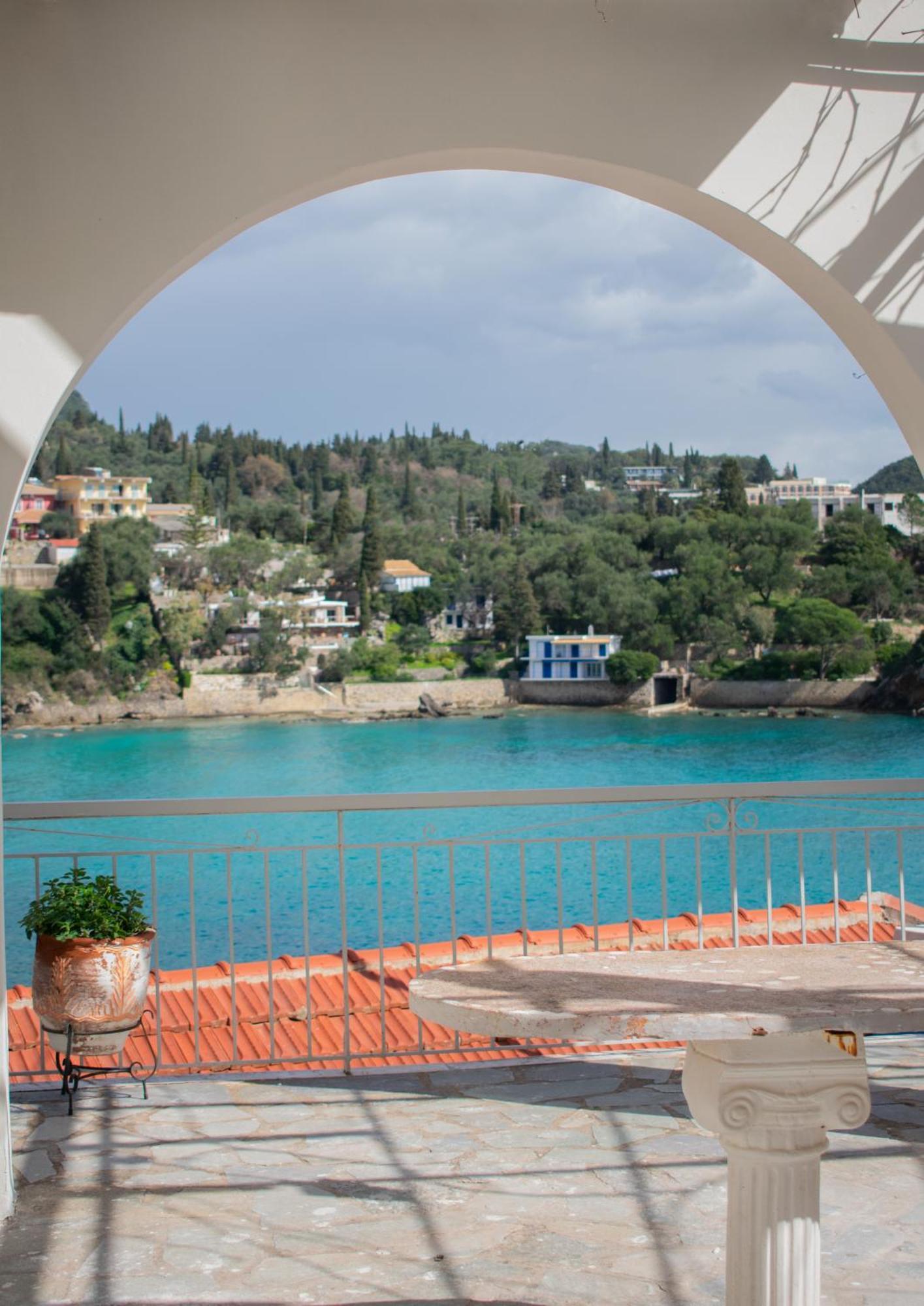Villa Athina Paleokastritsa Buitenkant foto